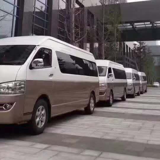 殡仪馆车